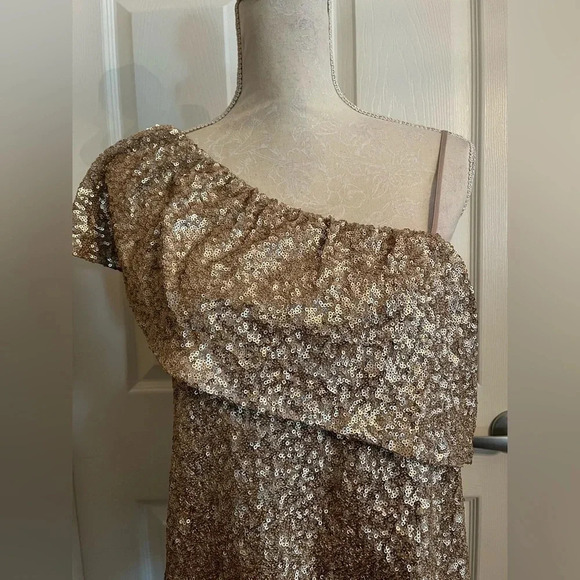 BB Dakota Clair‎ Rose Gold Sequined One Shoulder size Small. NWT - Picture 7 of 13